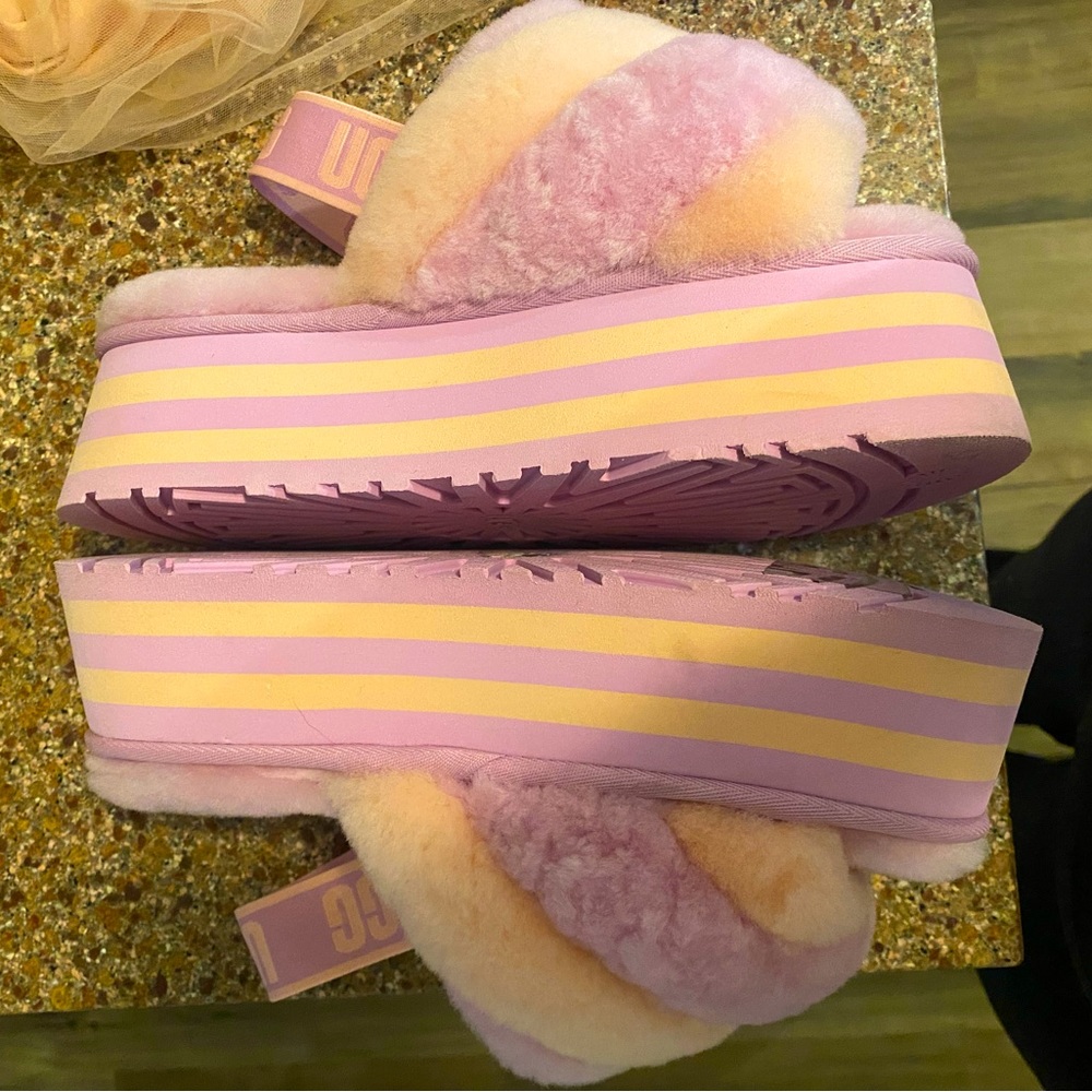 UGG DISCO STRIPE SLIDE Women's Brand New